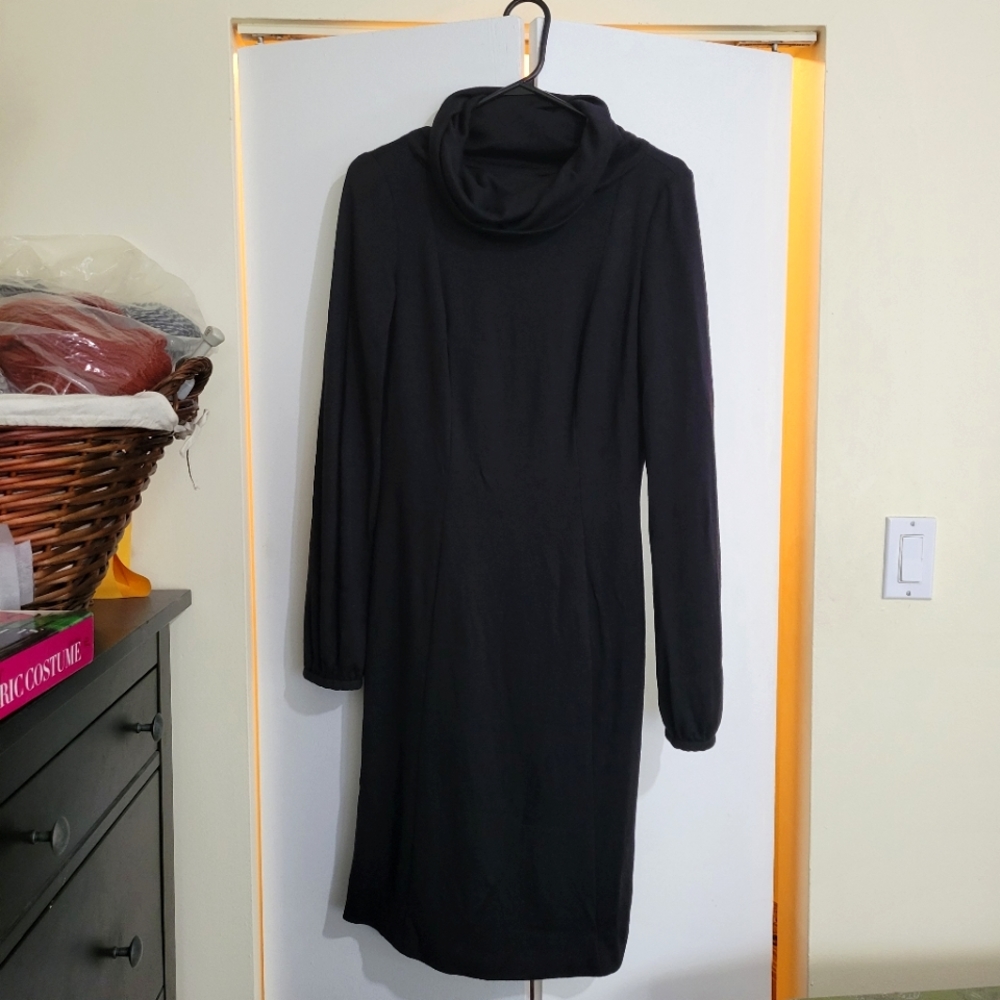 Cashmere Pamella Roland dress